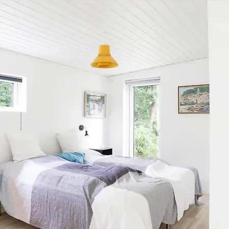 10013-1-nykobing-sj-chr-petersensvej-35 * Rørvig