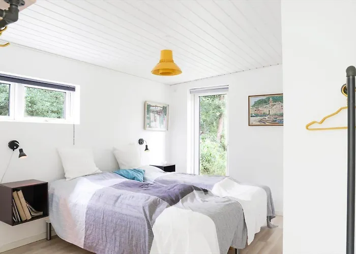 10013-1-nykobing-sj-chr-petersensvej-35 * Rørvig